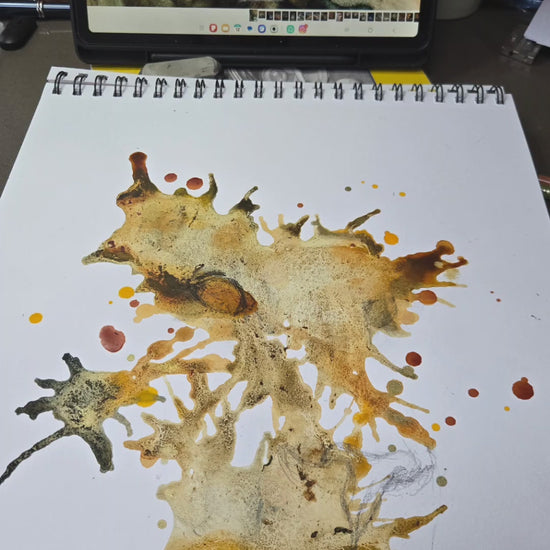 See the authentic style of art creation with loose paintwork depicting a lion.